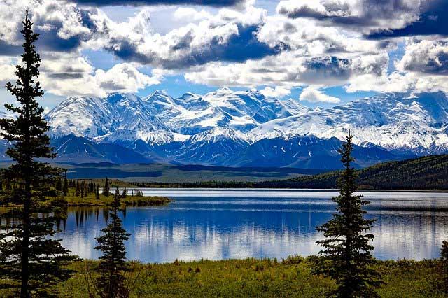 top-rated-tourist-attractions-in-alaska-–-2021