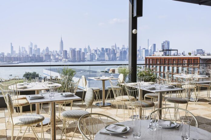 The 11 Best 4th of July Hotels in NYC 2022 the-11-best-4th-of-july-hotels-in-nyc-2022