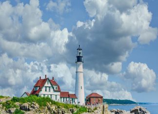 Travel Guide For A List Of Things To See and Do in Portland, Oregon travel-guide-for-a-list-of-things-to-see-and-do-in-portland,-oregon