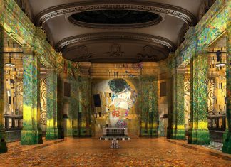 Hall des Lumières in NYC hall-des-lumieres-in-nyc