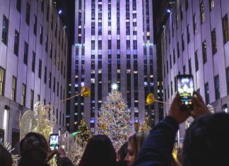New York Christmas Lights: Everything You Need to Know new-york-christmas-lights:-everything-you-need-to-know