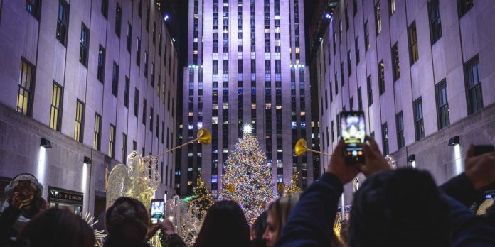 New York Christmas Lights: Everything You Need to Know new-york-christmas-lights:-everything-you-need-to-know