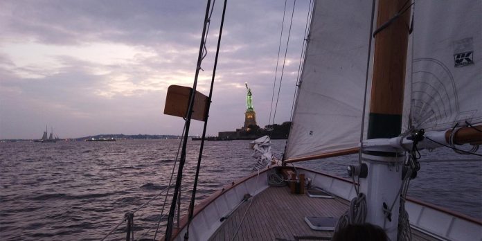 The 8 Absolute Best Jazz Cruises in New York the-8-absolute-best-jazz-cruises-in-new-york