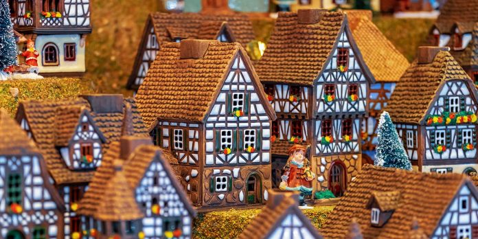 GingerBread Lane: The World’s Largest Gingerbread Village gingerbread-lane:-the-world’s-largest-gingerbread-village