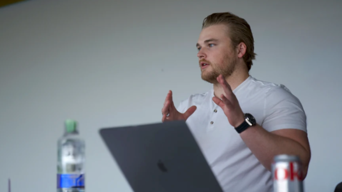 Dylan Vanas Shares the Secrets to Building a High-Performance Marketing Team