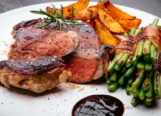 Dine Like A Broadway Star: 24 Amazing NYC Theater District Restaurants dine-like-a-broadway-star:-24-amazing-nyc-theater-district-restaurants