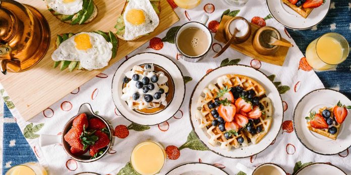 Bottomless Brunch in Brooklyn: 18 Amazing Spots to Sip, Savor and Repeat! bottomless-brunch-in-brooklyn:-18-amazing-spots-to-sip,-savor-and-repeat!