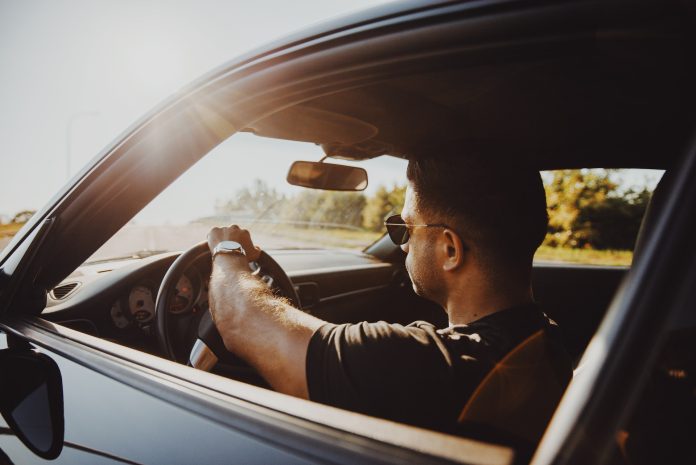 Drivers Over 25: Safety (+ Savings) Advice for Road Trips drivers-over-25:-safety-(+-savings)-advice-for-road-trips