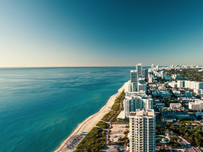 Miami Yacht Rental: Tips, Routes, and Vacation Ideas miami-yacht-rental:-tips,-routes,-and-vacation-ideas